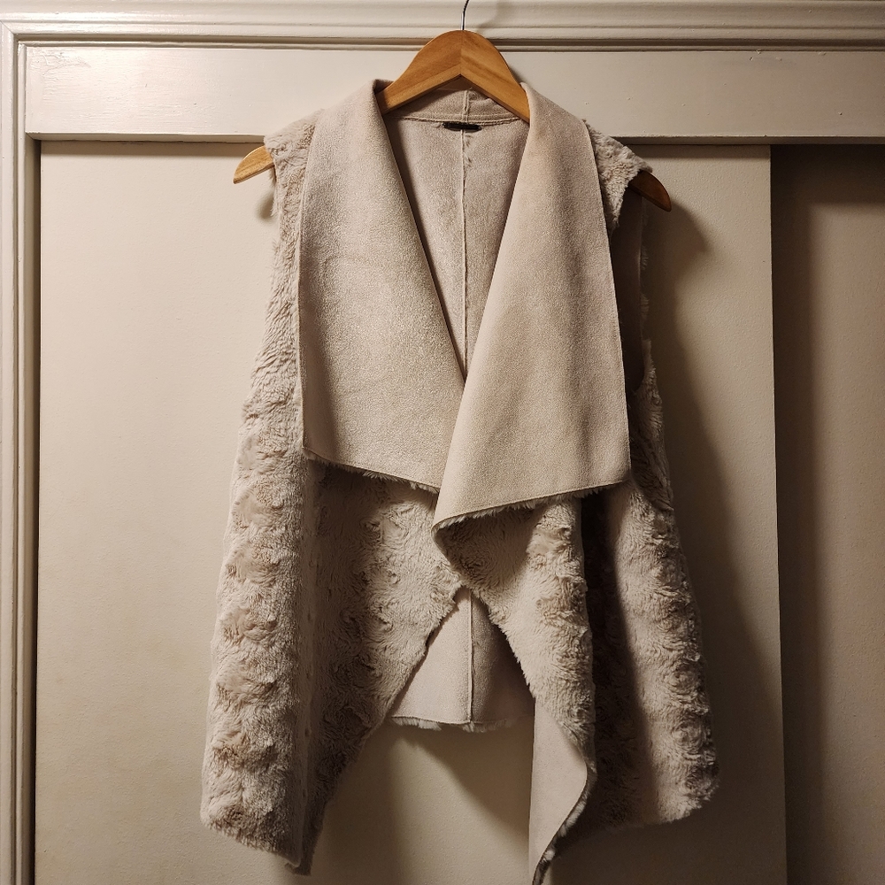 Marc New York Faux Fur & Suede Reversible Vest L